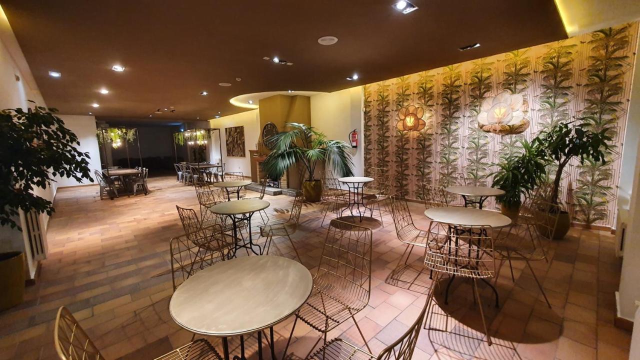 米拉奥拉斯酒店 利亚内斯 外观 照片
